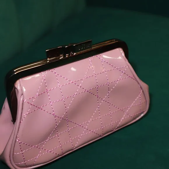 Dior Pink Pouch - Picture 5 of 6